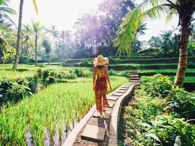 Dolu Dolu Kuala Lumpur & Bali & Singapur Turu Rotası