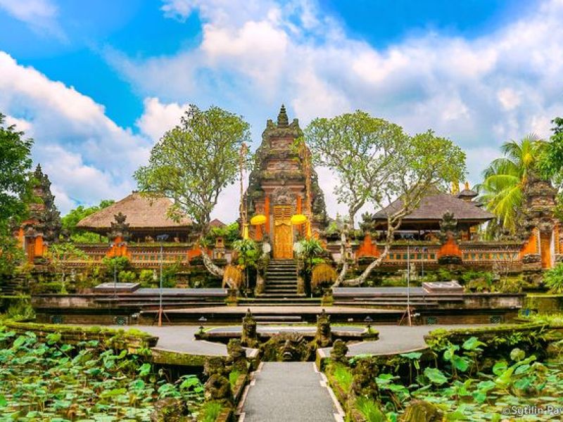 Dolu Dolu Kuala Lumpur & Bali & Singapur Turu Rotası
